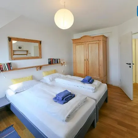 Haus Duenenblick 16 *